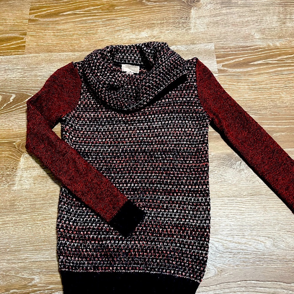 XS Forever 21 Contemporary Red/White/Blue Cowl Neck knit sweater